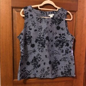 Liz Claiborne Blue Linen-Blend Top with Navy Floral Print
